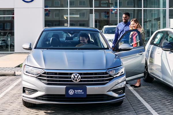 CPO Volkswagen Dealership Lifestyle